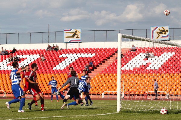 "Локомотив" – "Сокол" – 0:0