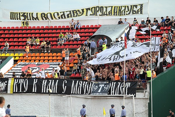 "ТОРПЕДО" ВЛ – "СПАРТАК" НЛ: полотно над сектором
