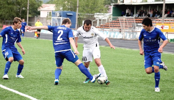 "Сибиряк" – "Якутия" – 4:2  