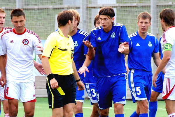 Горняк - Академия - 2:1