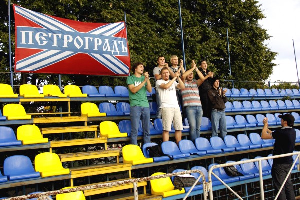"ПЕТРОТРЕСТ" – "СПАРТАК": Домашний сектор