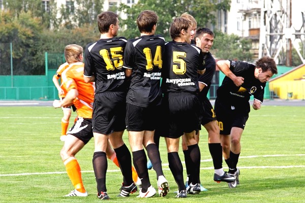 Металлург-Кузбасс - Амур-2010 - 3:0