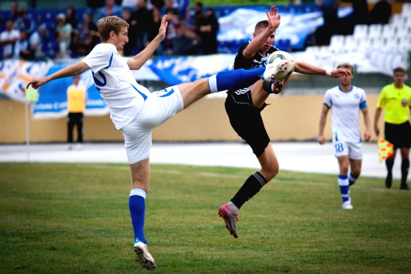 "Торпедо" Ар - "Динамо" Ст - 0:0