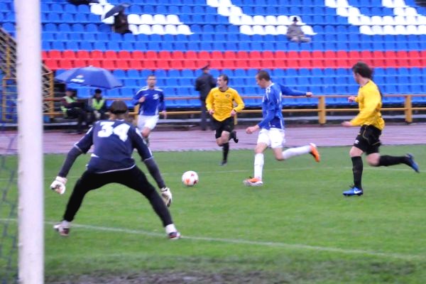 Шексна - Динамо Вг - 0:0