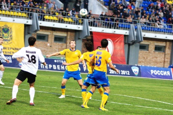 Луч-Энергия - Енисей - 0:0