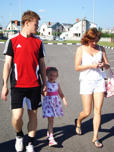 Юрий Солнцев с семьей
