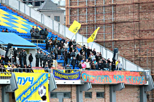 "Луч-Энергия" – "Газовик" – 0:0