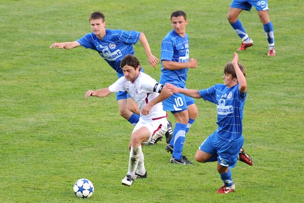 Амир Бажев