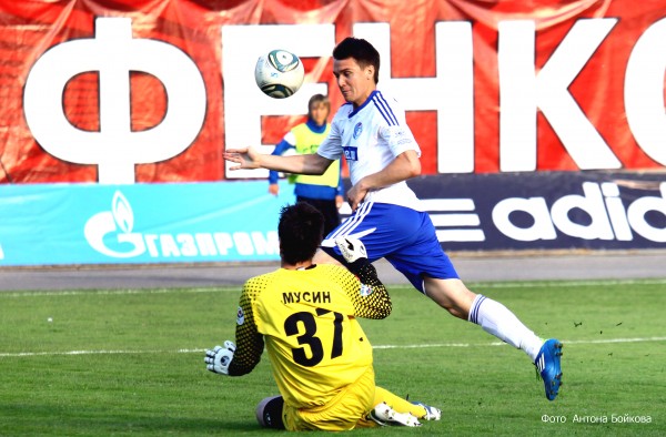 Факел - Газовик - 0:2