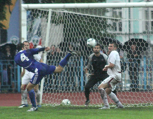 "Авангард" - "Салют" - 1:0
