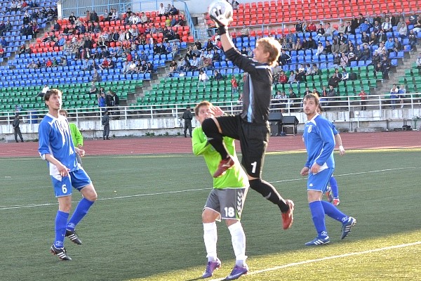 Карелия - Волочанин-Ратмир - 2:2