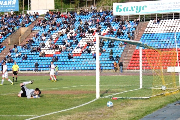 Днепр - Сатурн 6:0