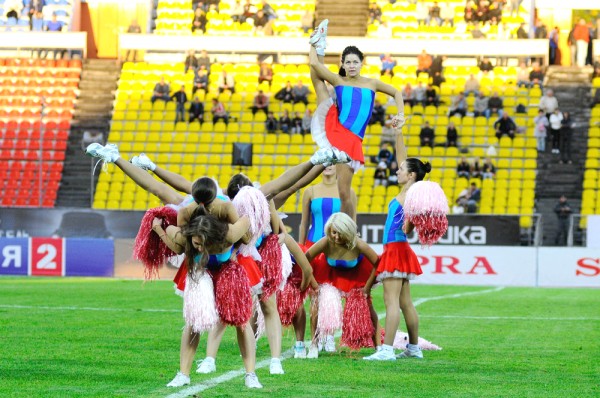"Енисей" – "Ротор" – 0:0