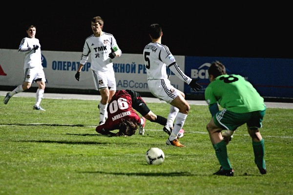 Салют- Урал - 0:1