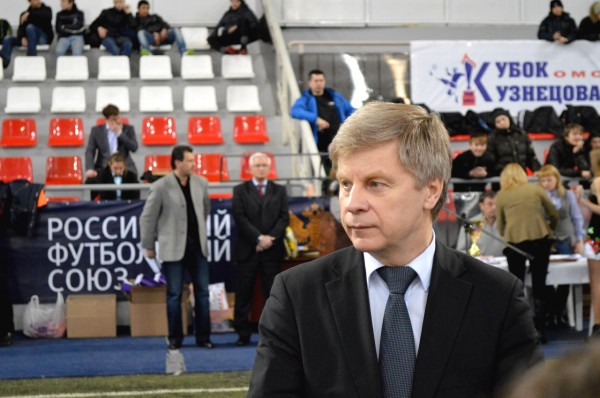 Толстых
