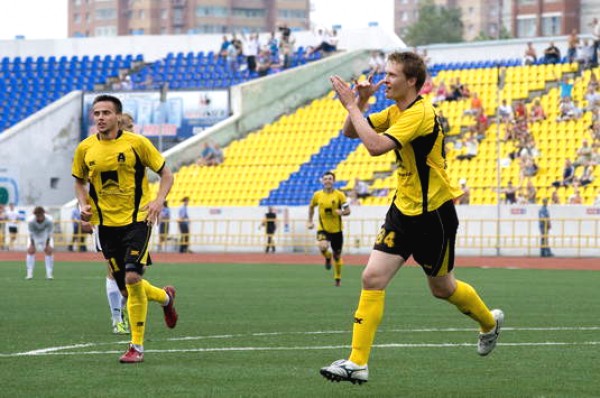 Амур-2010