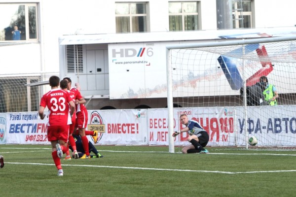 "Уфа" – "Металлург-Кузбасс" – 2:0