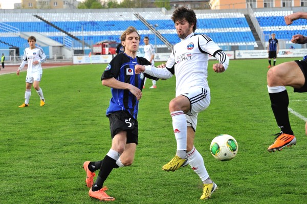 "Шинник" – "Петротрест" – 1:0