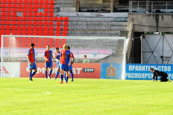 "Енисей" – "Ротор" – 1:4