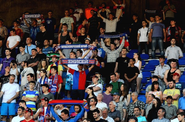 "Енисей" – "Ротор" – 1:4