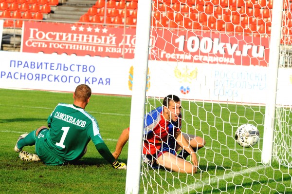 "Енисей" – "Динамо" – 2:1