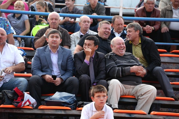"Сибиряк" – "Сахалин"– 0:3