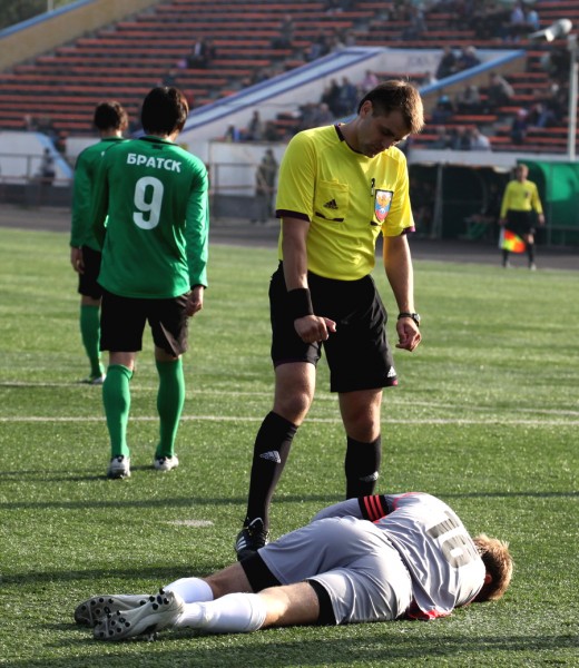 "Сибиряк" – "Сахалин"– 0:3