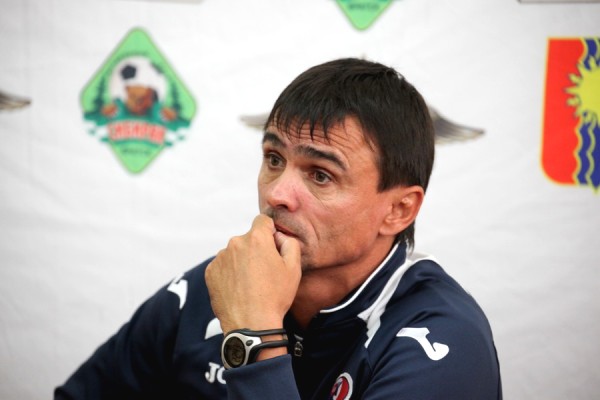 "Сибиряк" – "Сахалин"– 0:3
