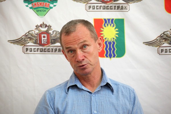 "Сибиряк" – "Сахалин"– 0:3