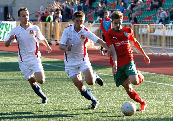 "Локомотив -2" – "Днепр" – 2:1