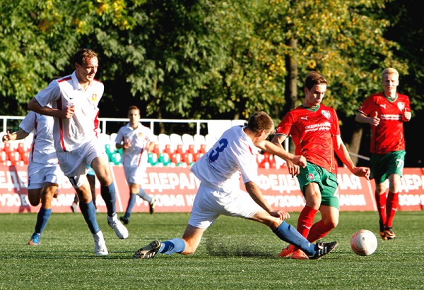 "Локомотив -2" – "Днепр" – 2:1
