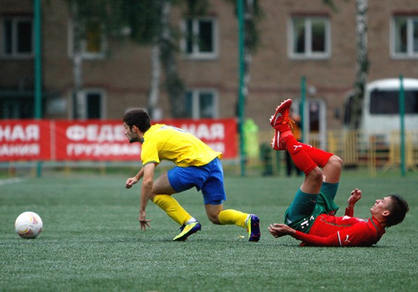 "Локомотив-2" – "Строгино" – 2:2