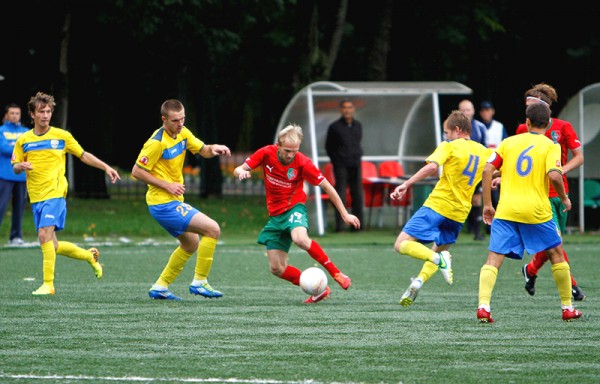 "Локомотив-2" – "Строгино" – 2:2