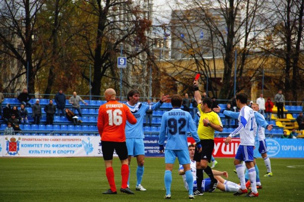 "Динамо" СПб - "Ротор" - 0:0