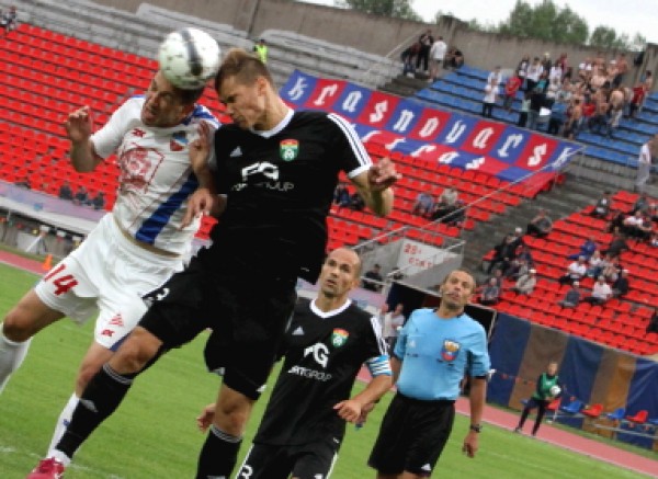 "Енисей" – "Тосно" – 1:2