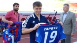 Константин Гарбуз признан лучшим футболистом 13-го тура