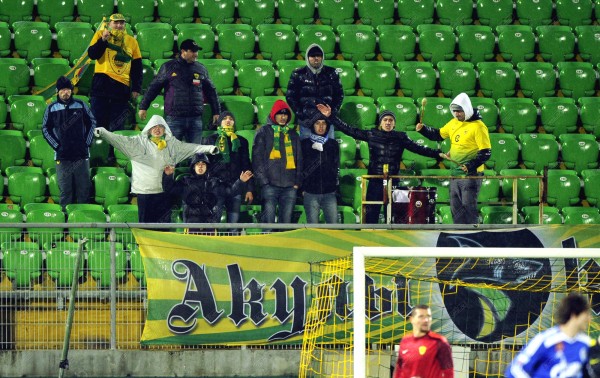 "Анжи" – "Газовик" – 2:1