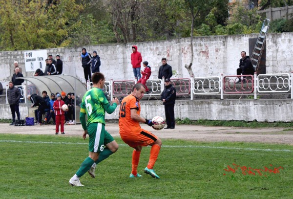 "Бахчисарай" – "Евпатория" – 2:1