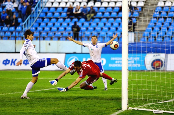 "Факел" – "Торпедо" – 2:0