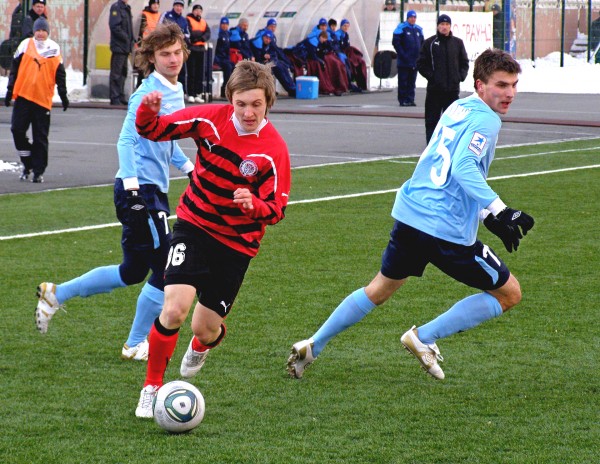 Амкар-мол. – Крылья советов-мол. – 2:1